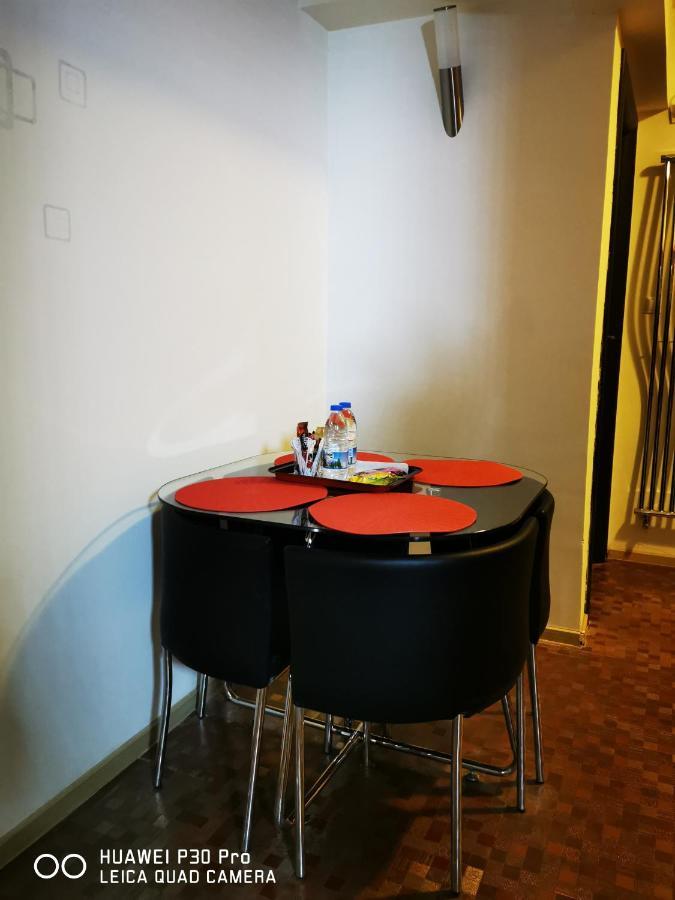Enzso Ap 2 Cam,piața Națiunile Unite, Nr3-5,bloc B2, Sc2, Et 1, Ap34 Apartament Bucureşti